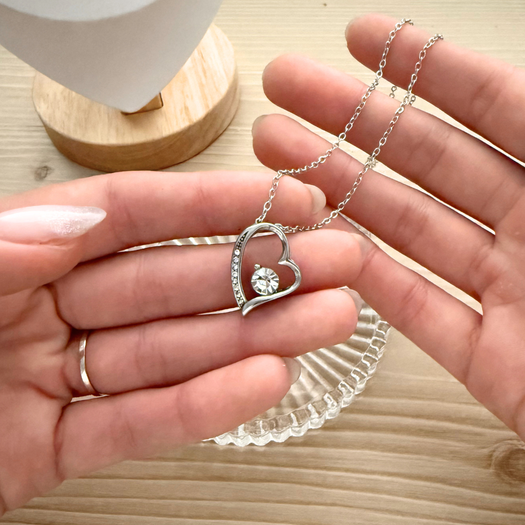 Collar Corazón Juan