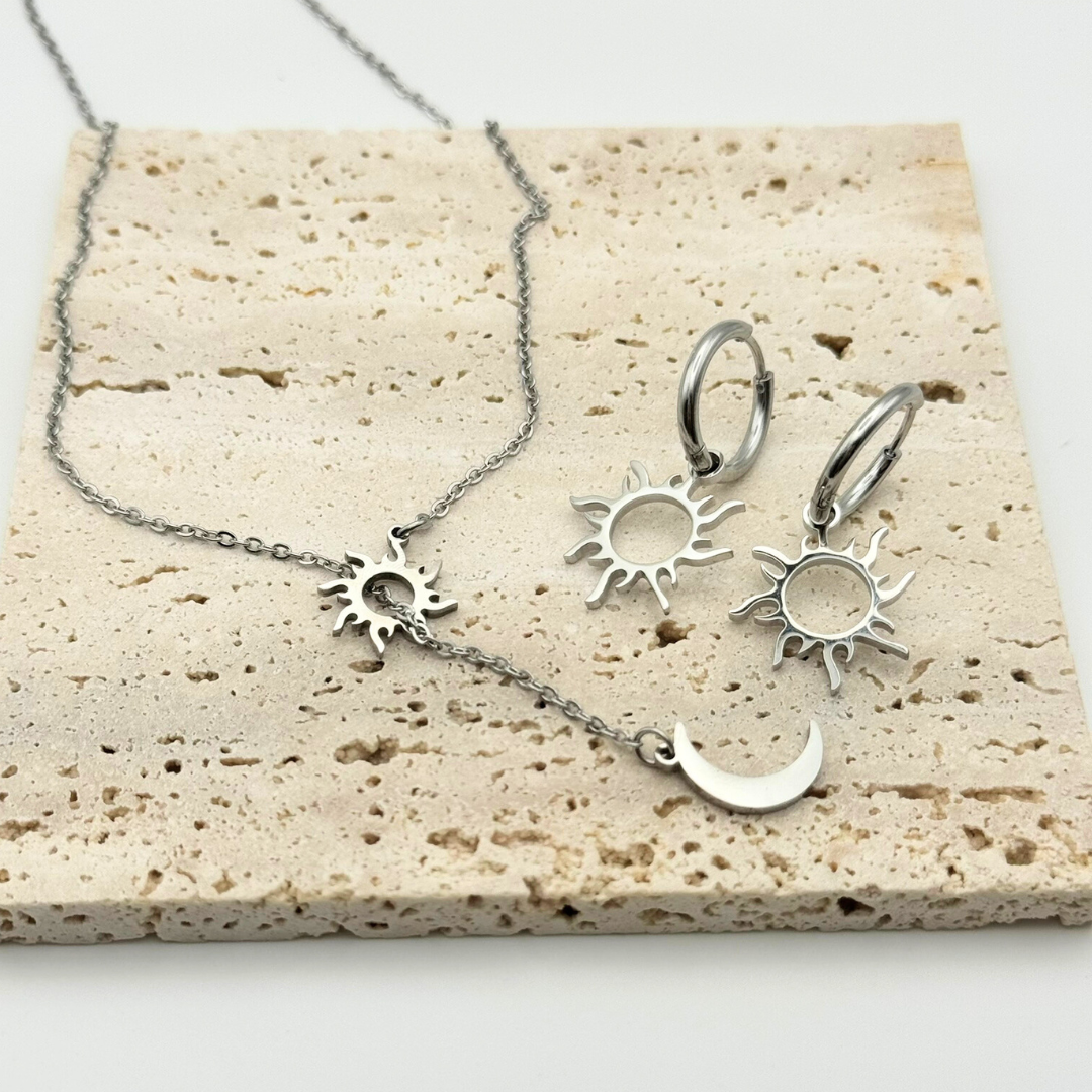 Conjunto collar + pendientes Moon Sun