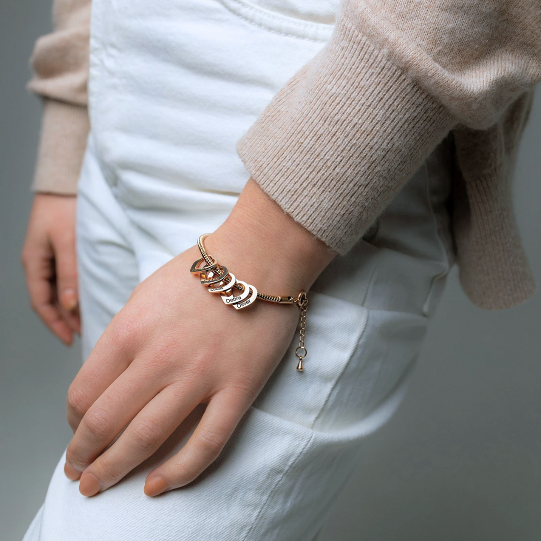 Pulsera Corazones Grabados